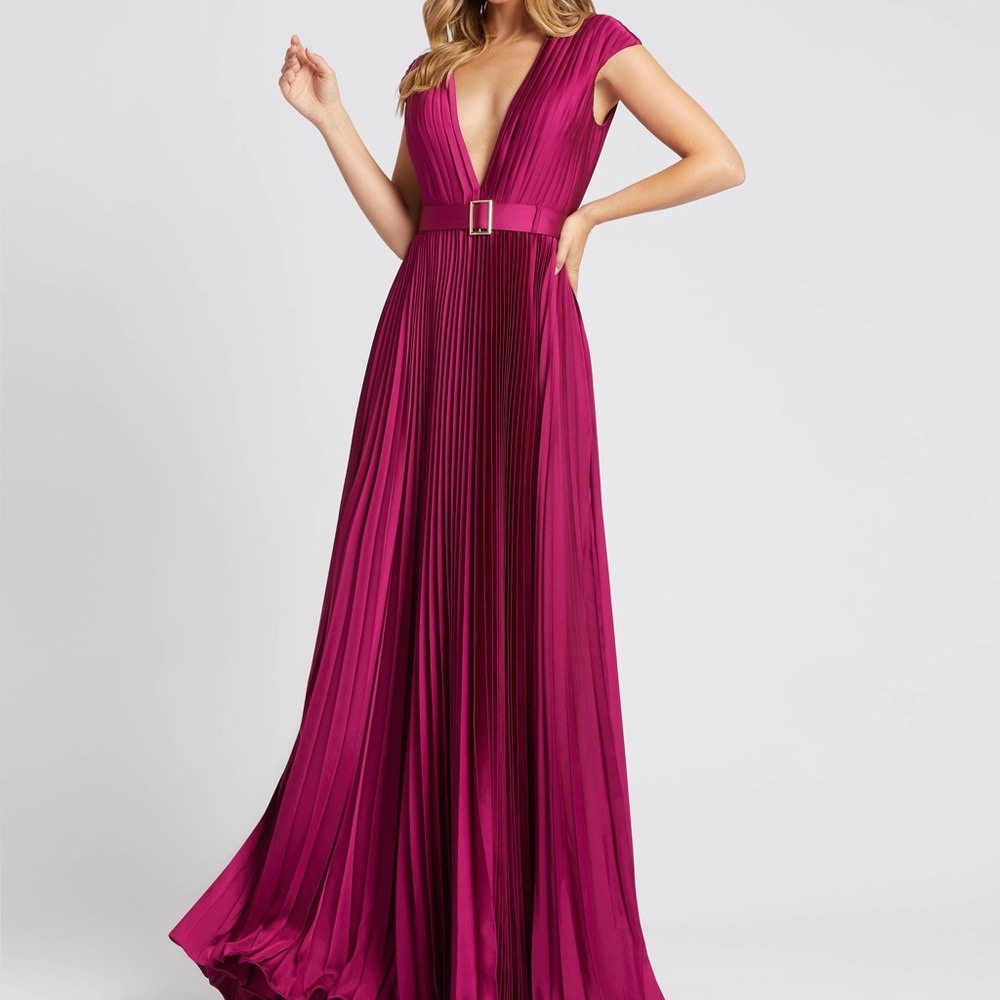 Mac Duggal Fuchsia Pleated Maxi Dress